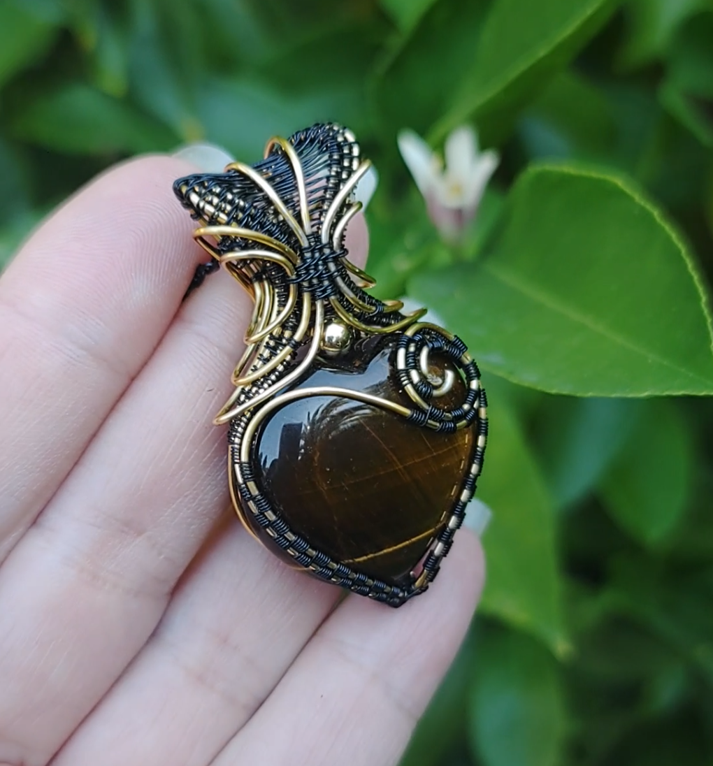 Tiger Eye heart pendant