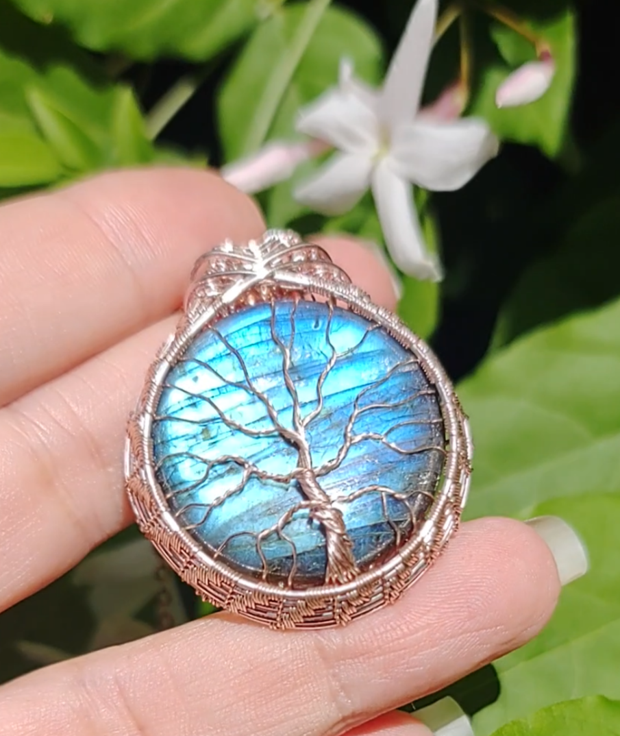 Tree of Life Pendant - High flash blue Labradorite