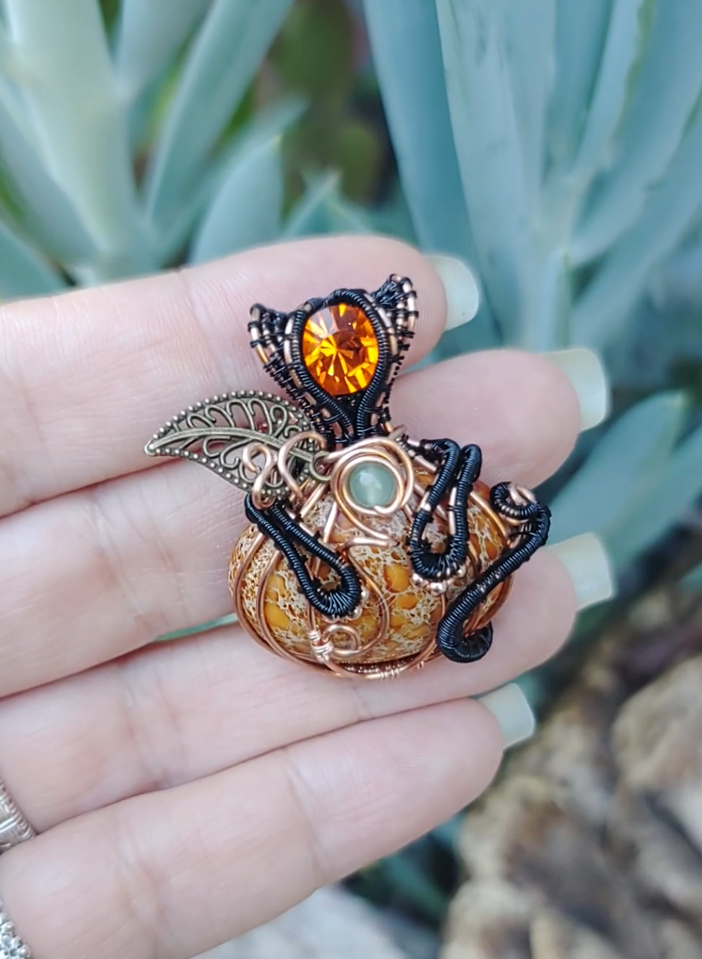 Halloween π pumpkin kitty Pendant