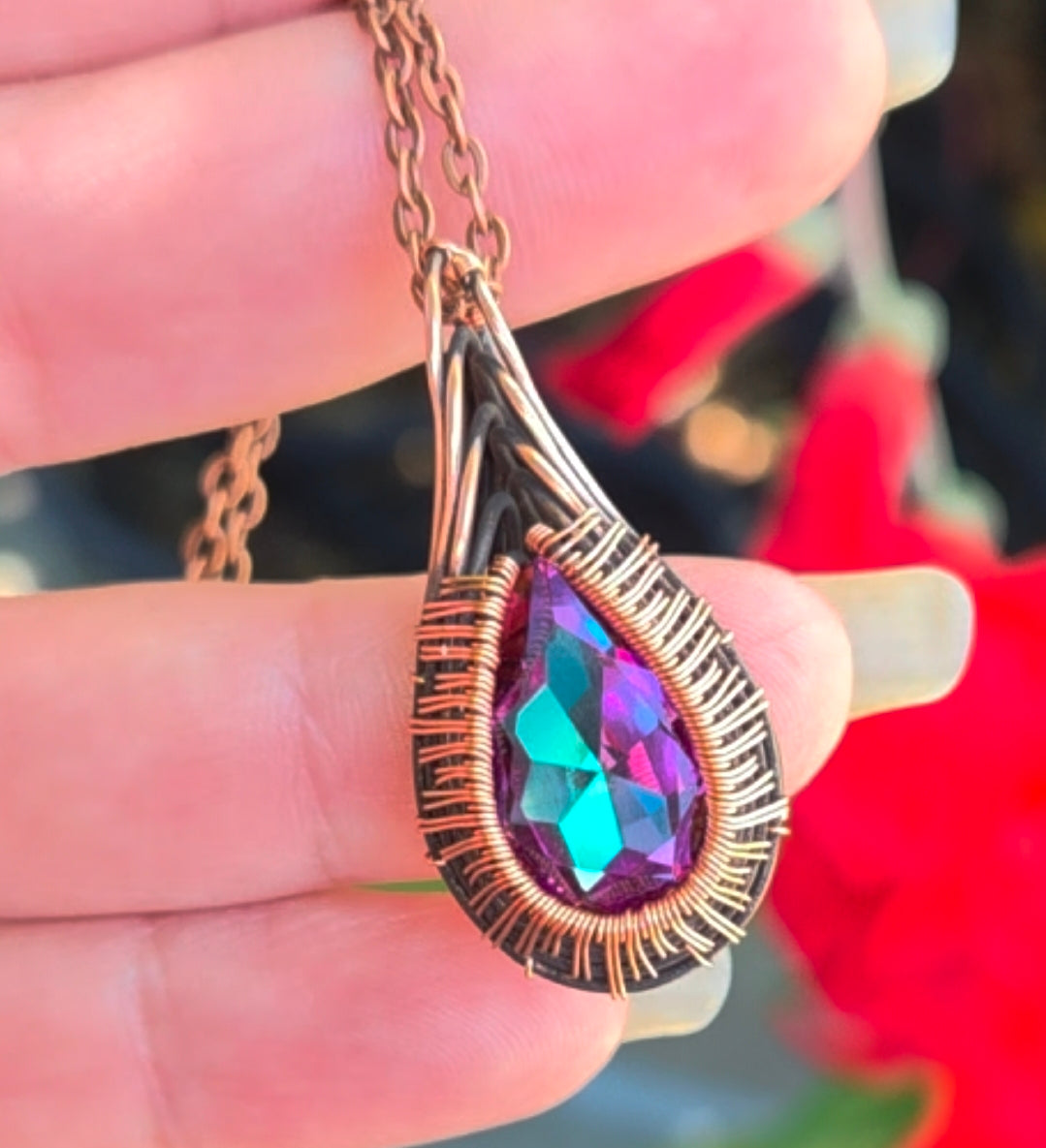 💧💗Tear Drop Pendant