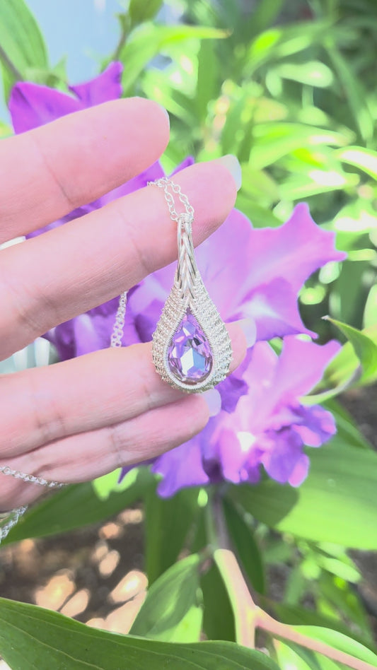 Lavender drop 💜 💧pendant