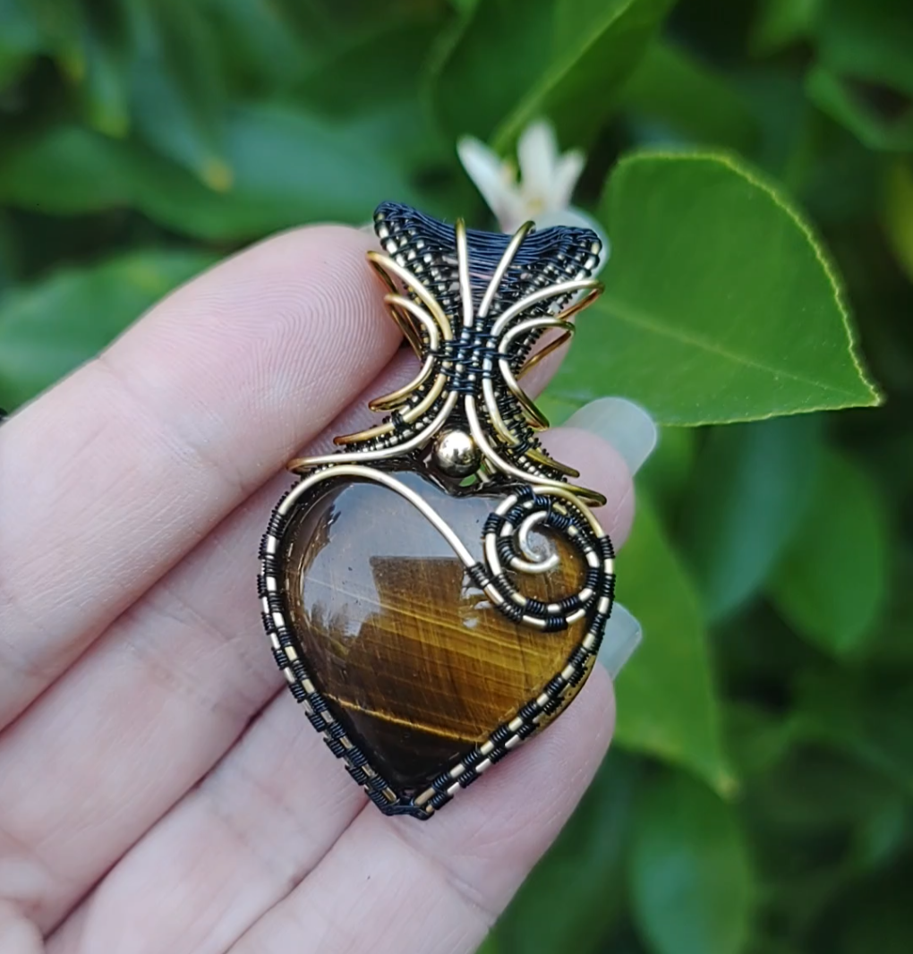 Tiger Eye heart pendant