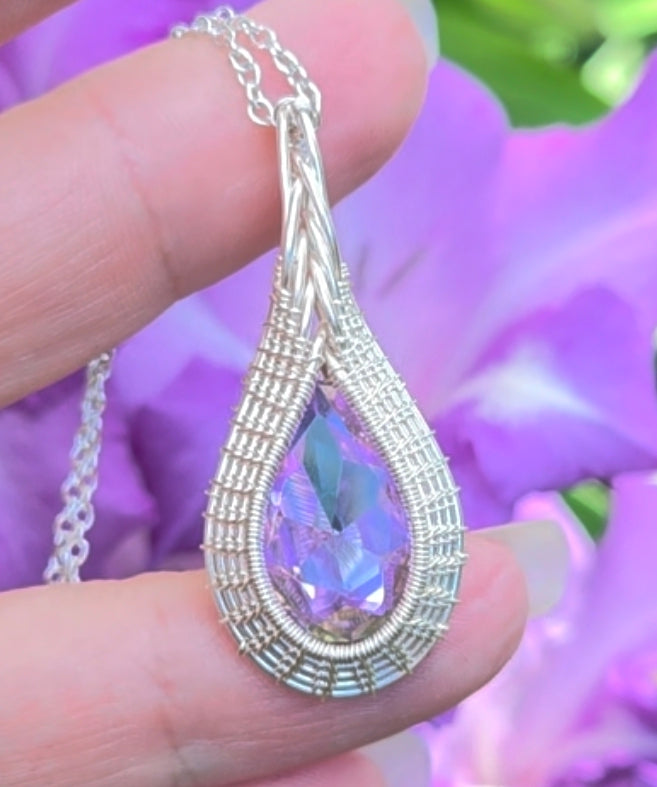 Lavender drop 💜 💧pendant