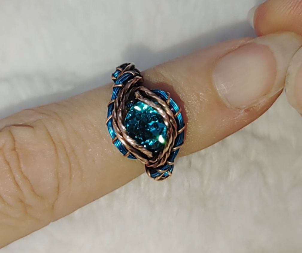 Blue crystal ring💍 size 7
