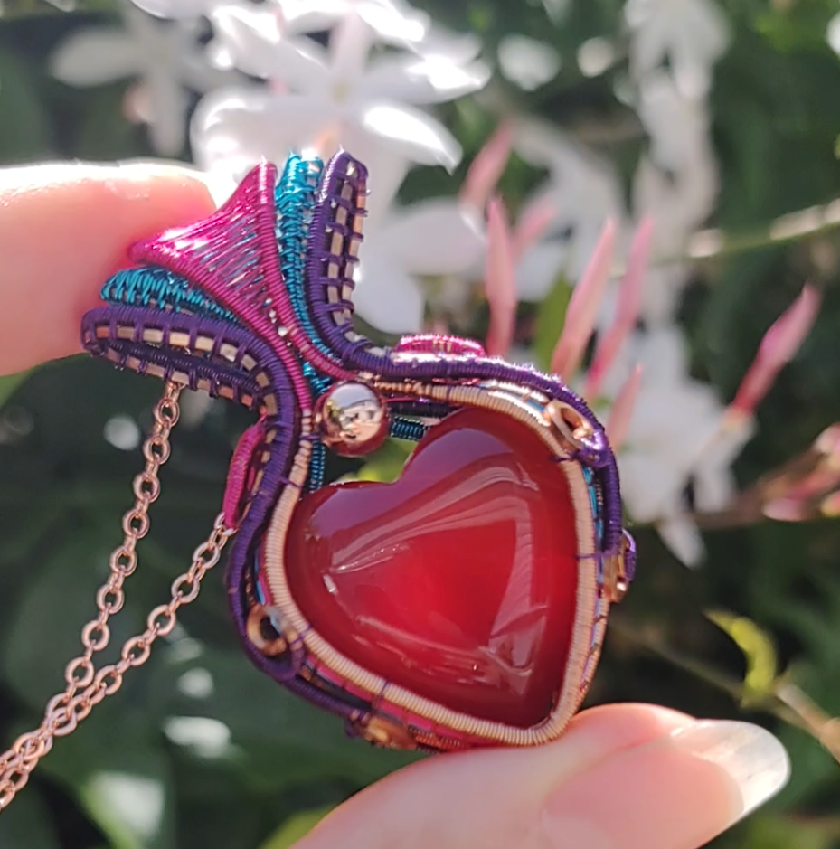 Natural red Agate heart ❤️ pendant