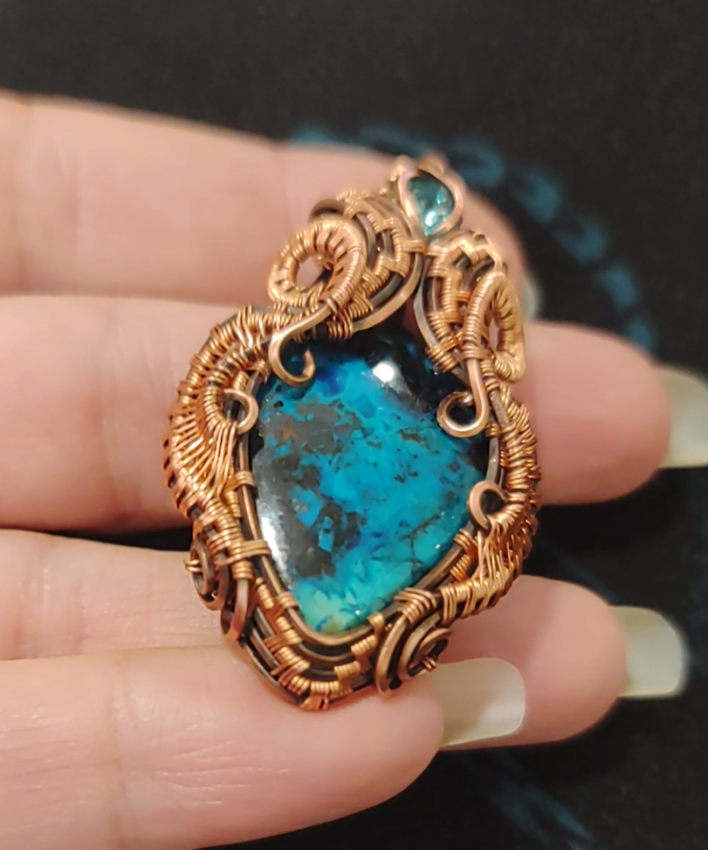 Blue Lagoon 💦 pendant