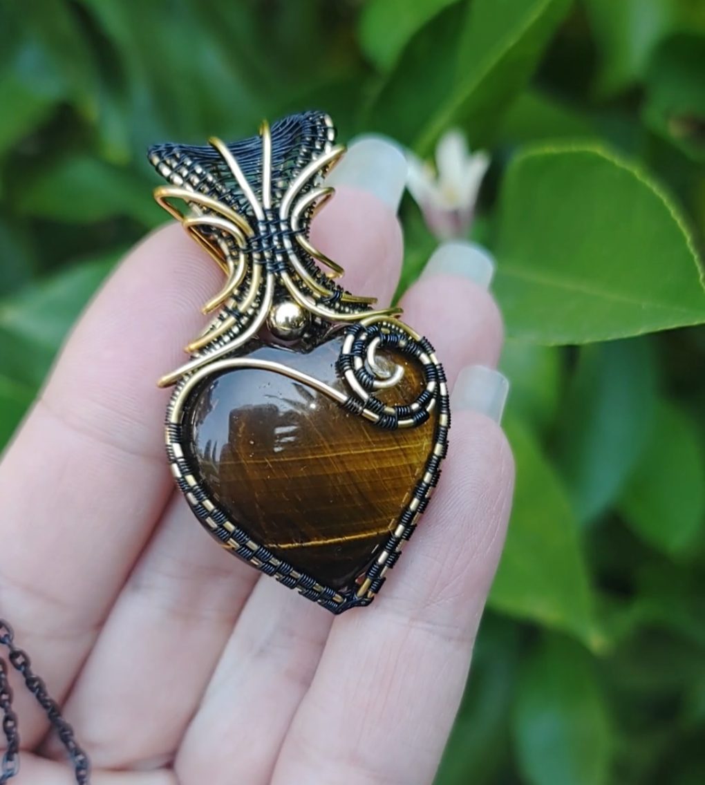 Tiger Eye heart pendant