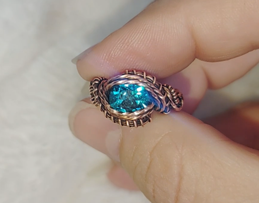 Blue crystal ring💍 size 6