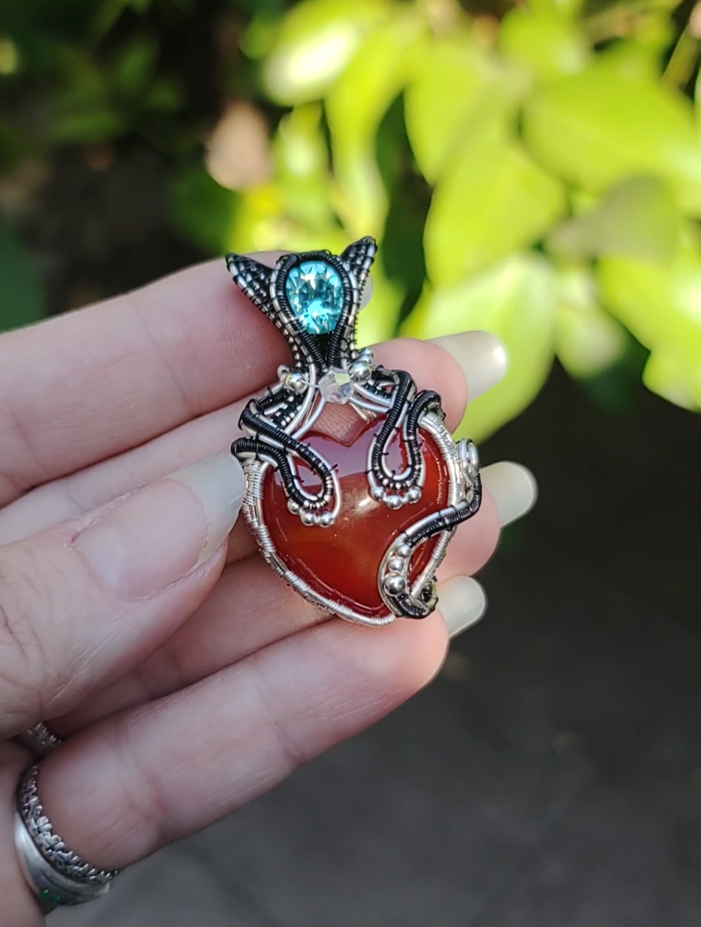 kitty 😸💙 heart pendant