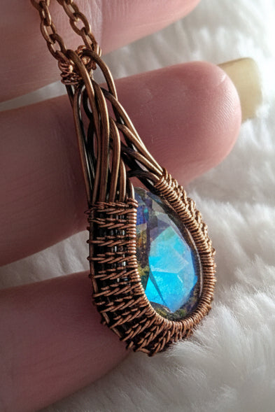 💧 glacier ice Drop Pendant
