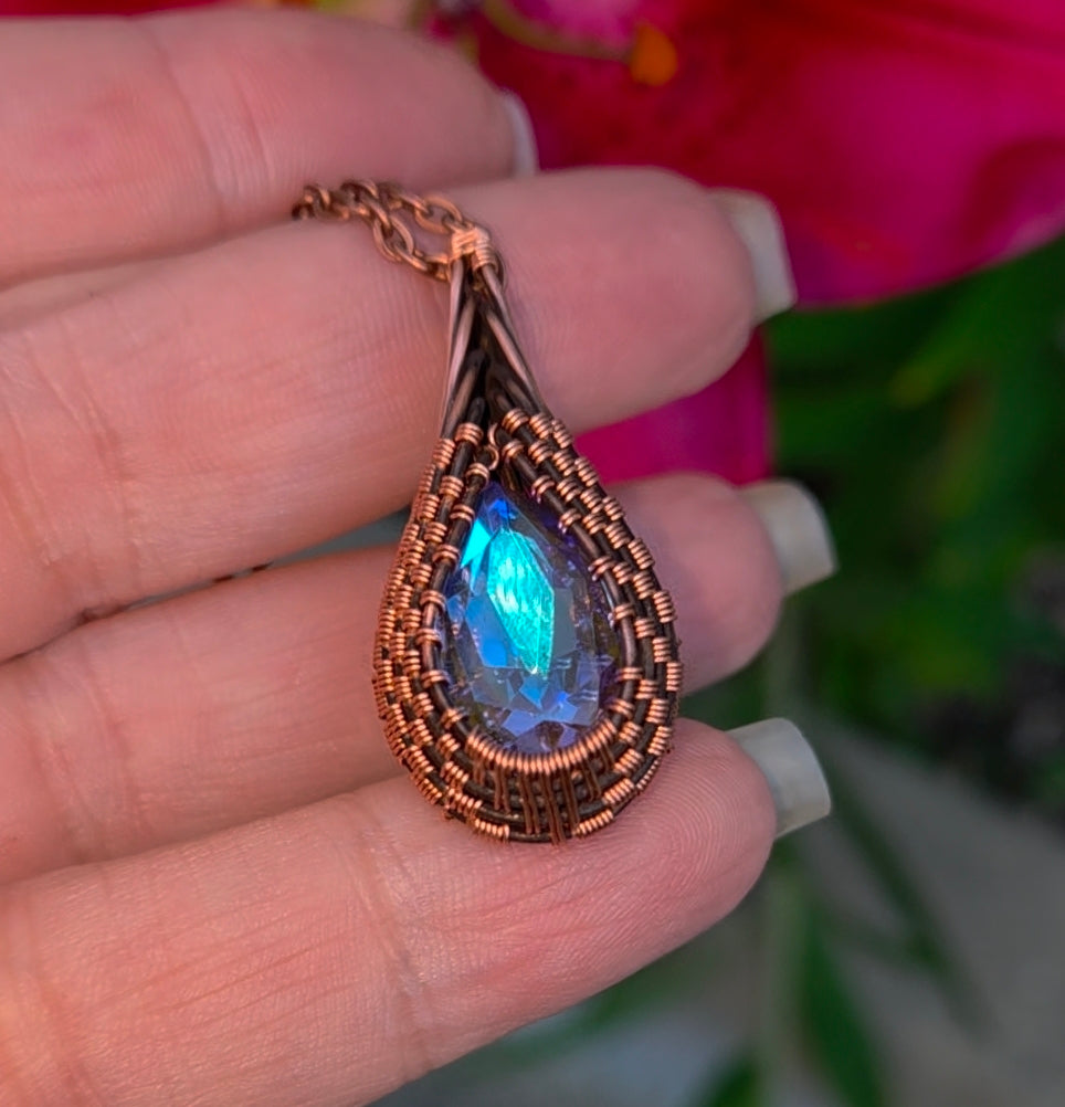 Tear Drop Pendant 💧