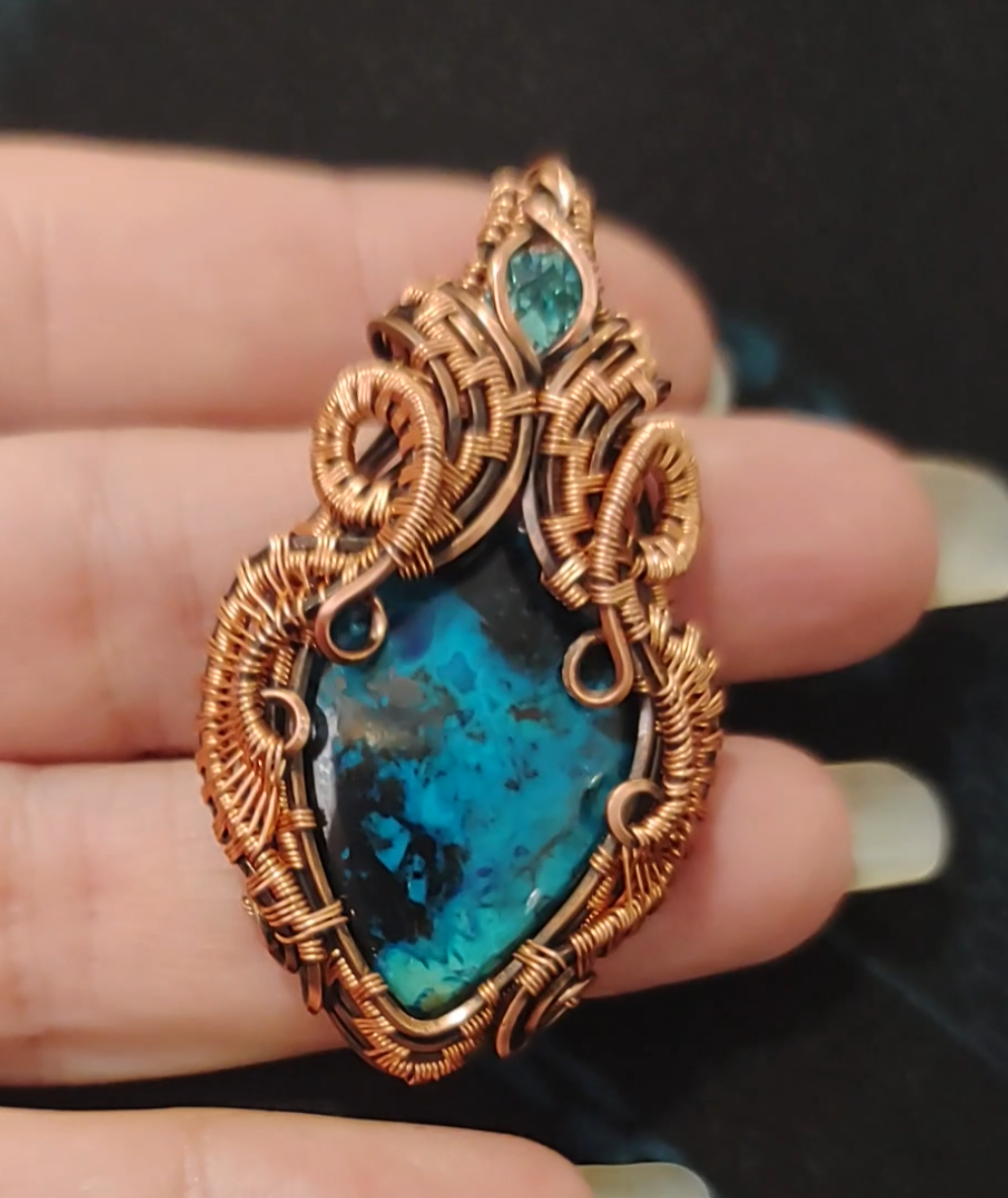 Blue Lagoon 💦 pendant