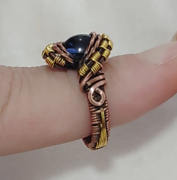 From the Tutorial - Egyptian ring💍 size 7