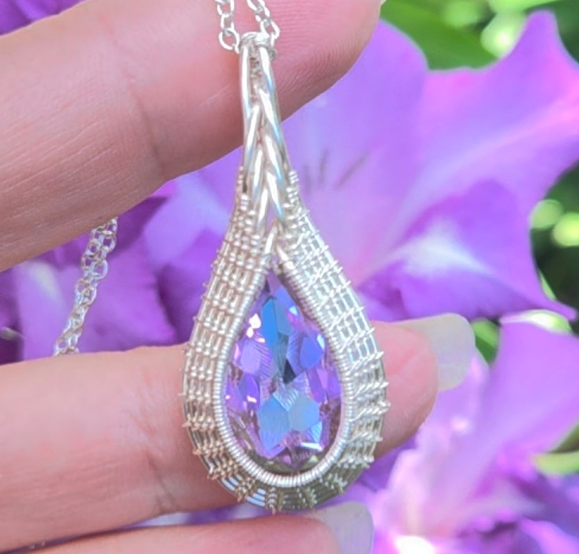 Lavender drop 💜 💧pendant